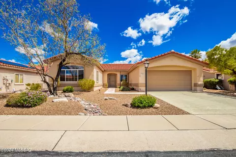 14022 N Buckingham Dr, Oro Valley, AZ 85755