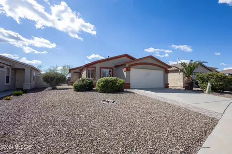 8236 S Lost Mountain Rd, Tucson, AZ 85747
