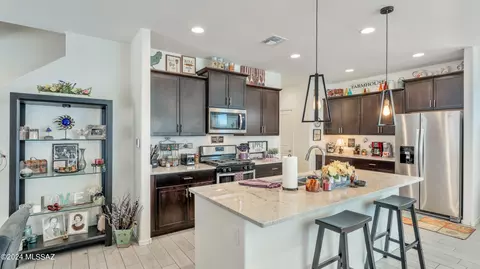 904 E Artesia Pl, Sahuarita, AZ 85629