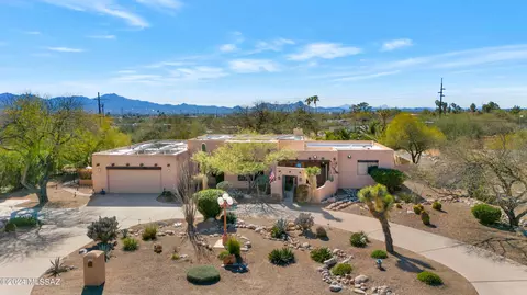 7241 N Sonya Way, Tucson, AZ 85704