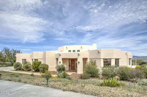 11607 E Old Spanish Trl, Tucson, AZ 85730