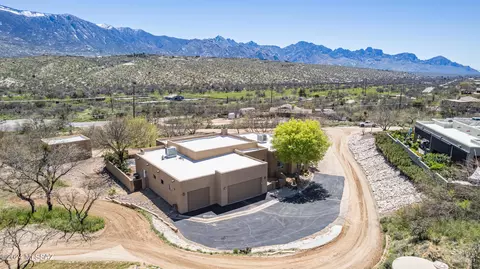 16439 N Lago Del Oro Pkwy, Tucson, AZ 85739