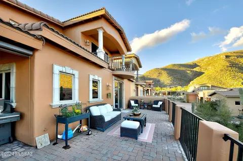 7648 Viale Di Buona Fortuna, Tucson, AZ 85718