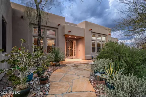 10371 E Snyder Creek Pl, Tucson, AZ 85749
