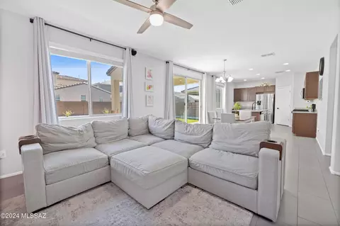 10020 E Camelback Trl, Tucson, AZ 85747 photo 12