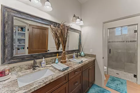 Bath - 2540 E Lomas Dr, Vail, AZ 85641 photo 4 of 5