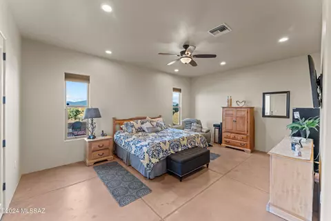 Bedroom - 2540 E Lomas Dr, Vail, AZ 85641 photo 1 of 3