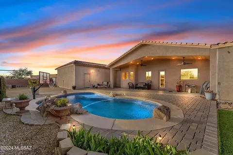 Exterior - 2540 E Lomas Dr, Vail, AZ 85641 photo 5 of 18