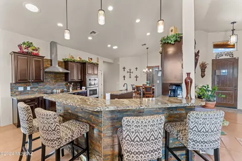 Kitchen - 2540 E Lomas Dr, Vail, AZ 85641 photo 1 of 6