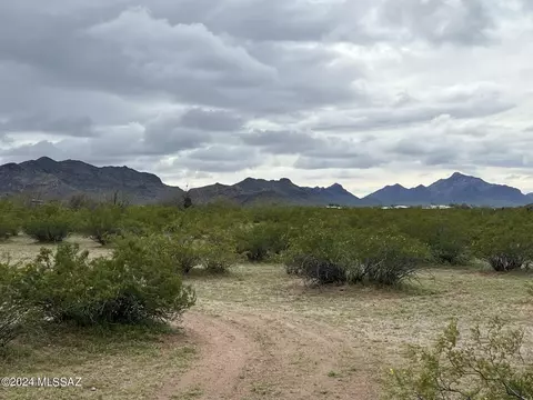 8180 N Fellars Well Trl, Marana, AZ 85653