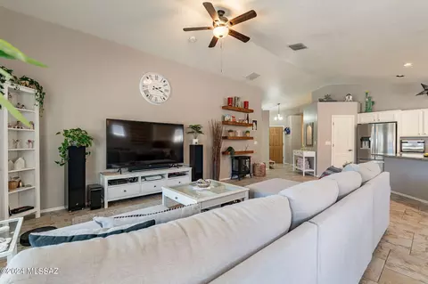 Living - 10468 E Oakbrook St, Tucson, AZ 85747 photo 4 of 4