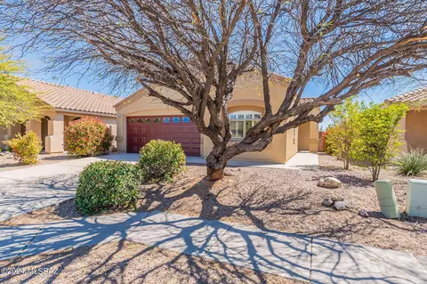 Exterior - 10468 E Oakbrook St, Tucson, AZ 85747 photo 2 of 6