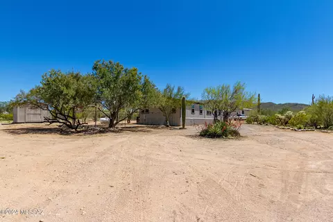 6300 N Van Ark Rd, Tucson, AZ 85743