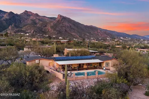 3854 E Marble Peak Pl, Tucson, AZ 85718