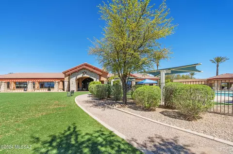 Exterior - 13974 E Barouche Dr, Vail, AZ 85641 photo 14 of 18