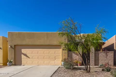 900 W Placita Estrella Azul, Tucson, AZ 85713