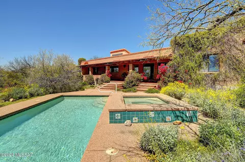 13745 E Camino Cartamo, Tucson, AZ 85749