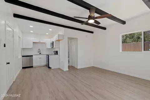 2234 N Catalina Ave, Tucson, AZ 85712