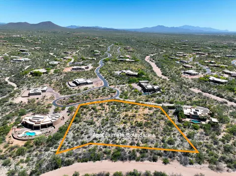8258 S Long Bar Ranch Pl, Vail, AZ 85641