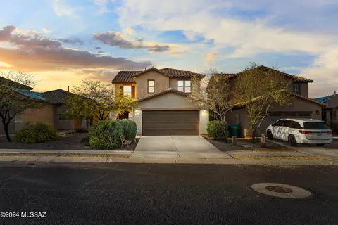 906 W Calle Sauce Blanco, Sahuarita, AZ 85629