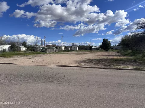 151 W 2nd St, Benson, AZ 85602