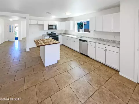 13654 E Shadow Pines Ln, Vail, AZ 85641 photo 8