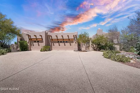13763 N Placita Meseta De Oro, Oro Valley, AZ 85755
