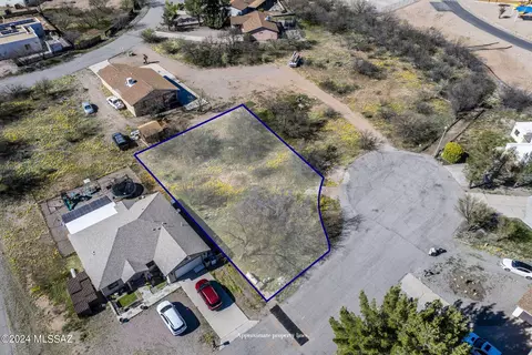 482 Feather Ct, Rio Rico, AZ 85648