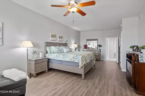 Bedroom - 13794 E Red Hawk Sky Trl, Vail, AZ 85641 photo 6 of 7