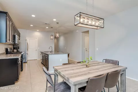 Dining - 14196 E Oxen Ln, Vail, AZ 85641 photo 3 of 3