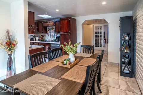 Dining - 4719 S Primrose St, Tucson, AZ 85730 photo 1 of 3