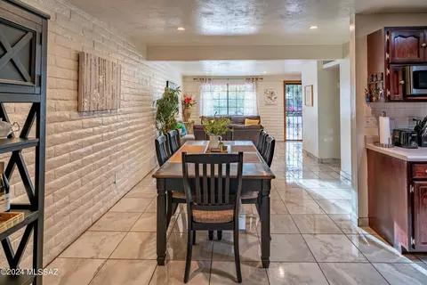 Dining - 4719 S Primrose St, Tucson, AZ 85730 photo 2 of 3