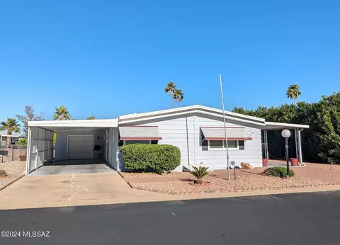 1680 N Va Frondosa, Green Valley, AZ 85614