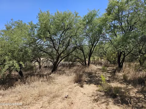 15805 N Twin Lakes Dr, Catalina, AZ 85739