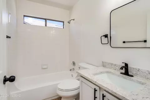 Bath - 8733 E Chimney Spring Dr, Tucson, AZ 85747 photo 4 of 4