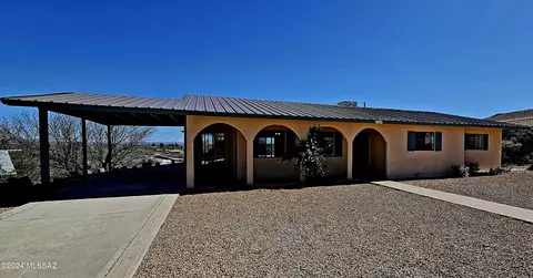 715 S Si Tengo Dr, Benson, AZ 85602