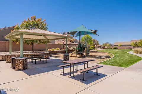 Exterior - 9963 N Ruby Range Trl, Marana, AZ 85653 photo 10 of 11