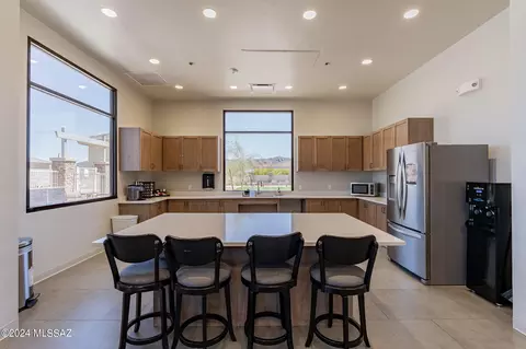 Kitchen - 9963 N Ruby Range Trl, Marana, AZ 85653 photo 6 of 6