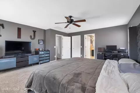 Bedroom - 3535 E Mecate Rd, Tucson, AZ 85739 photo 4 of 4