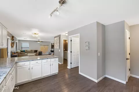 Kitchen - 3535 E Mecate Rd, Tucson, AZ 85739 photo 4 of 4