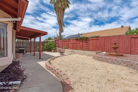 10125 E Skyward Way, Tucson, AZ 85730