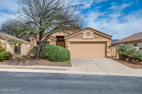 2290 N Deer Creek Pl, Tucson, AZ 85749