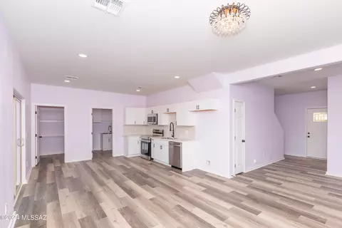 Living - 1077 E Irwin Pl, Tucson, AZ 85719 photo 2 of 2