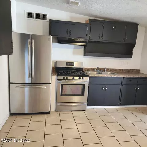 1119 E Kentucky St, Tucson, AZ 85714