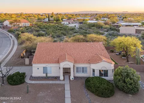 1060 S Rockcrest Ave, Tucson, AZ 85748