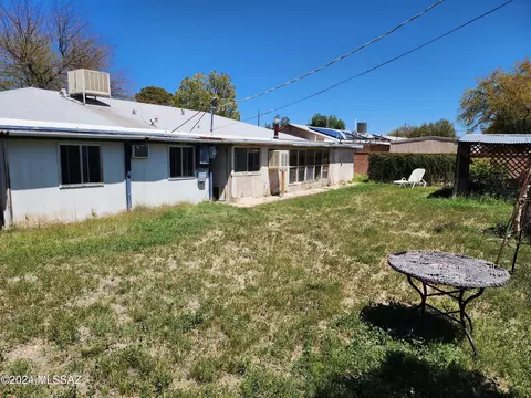 5902 E 23rd St, Tucson, AZ 85711 photo 5
