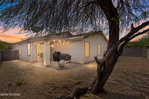 14582 S Sumac Dr, Sahuarita, AZ 85629