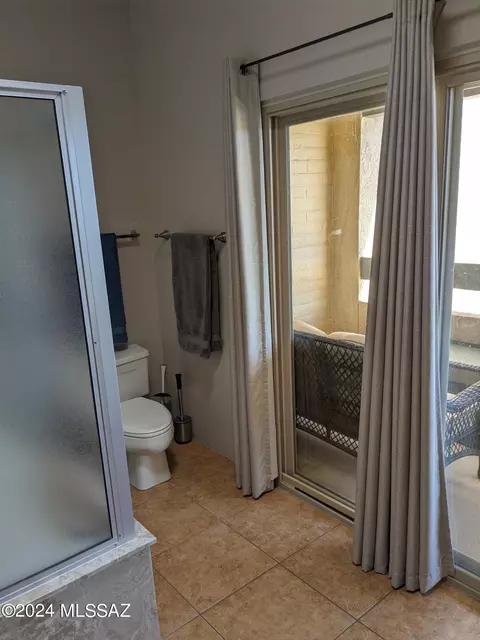 Bath - 7759 E 3rd St, Tucson, AZ 85710 photo 3 of 5