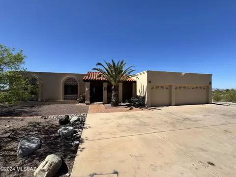 4620 N Ave Del Cazador, Tucson, AZ 85718