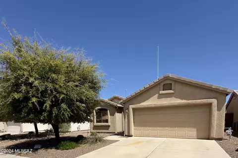 7145 E Maritime Dr, Tucson, AZ 85756